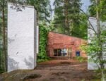 Muuratsalo Experimental House, 1952&ndash;54. View toward the patio. Photo Maija Holma &copy; Alvar Aalto Foundation.&copy; Alvar Aalto Foundation.