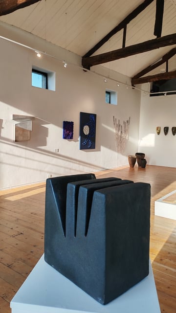 La Crescentina, Mani di terra, Installation view, Fubine (AL)