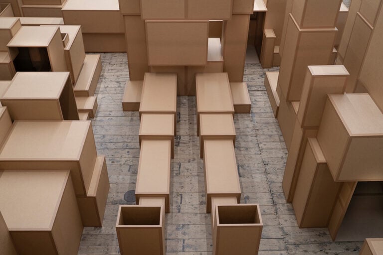 La relazione tra corpo umano e città. Un Antony Gormley inedito in mostra a San Gimignano 