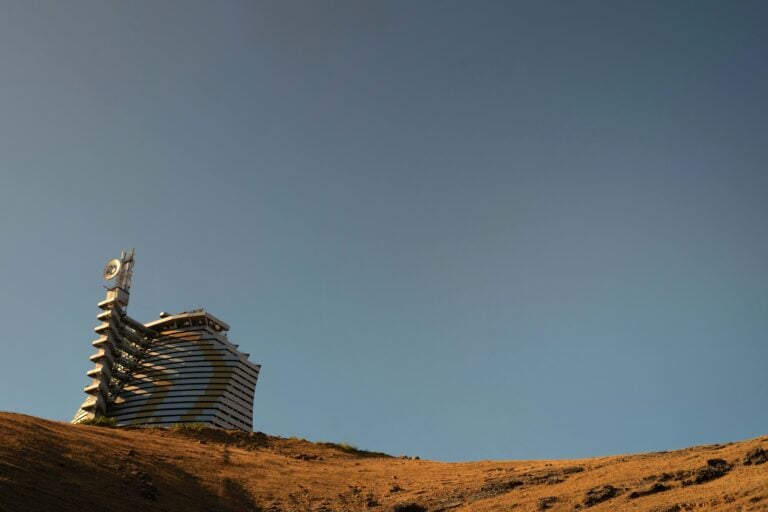 Big Solar Furnace, courtesy of ACDF Credit &copy; Karel Balas