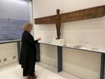 Carolyn Christov-Bakargiev, curatrice della mostra &ldquo;Geestgrond&rdquo; di Antony Gormley al KMSKA di Anversa, photo Claudia Giraud