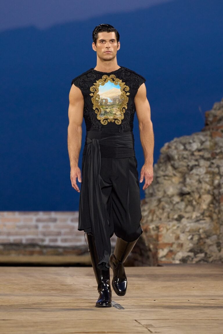 Dolce&Gabbana in Sicilia sfilano a Taormina e Giarre: abiti e gioielli come opere d&rsquo;arte