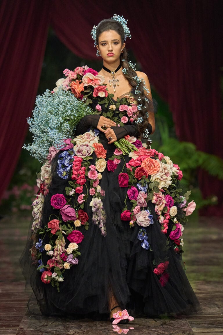 Dolce&Gabbana in Sicilia sfilano a Taormina e Giarre: abiti e gioielli come opere d&rsquo;arte