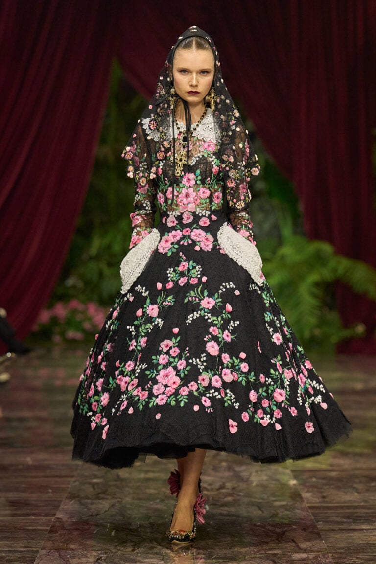 Dolce&Gabbana in Sicilia sfilano a Taormina e Giarre: abiti e gioielli come opere d&rsquo;arte