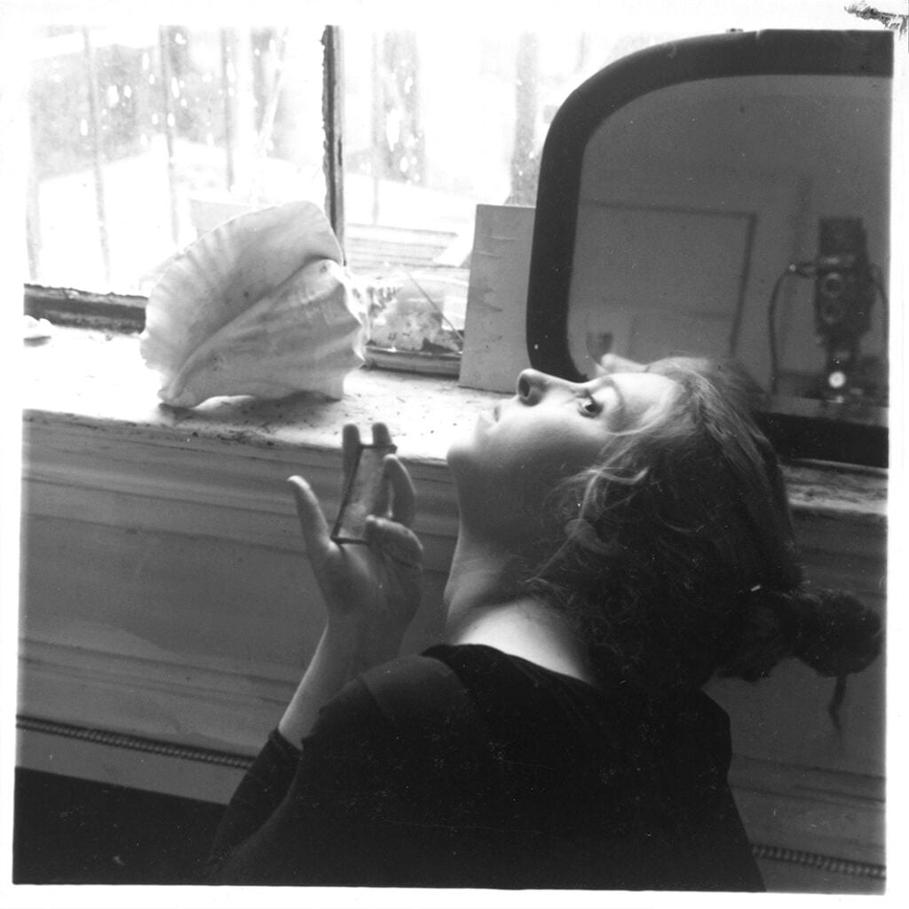 Francesca Woodman, Untitled, c. 1976. Gelatin silver print. Courtesy Gagosian