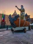 Palermo e Santa Rosalia: storie di icone pop tra sacro e profano. Dai carri trionfali ai murales