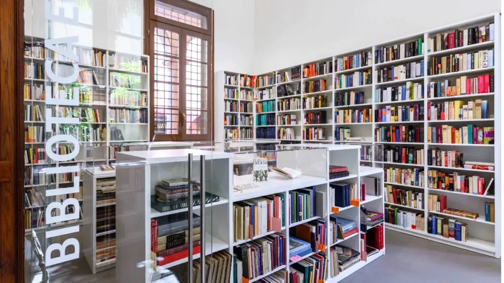 La Biblioteca Eco a Bologna