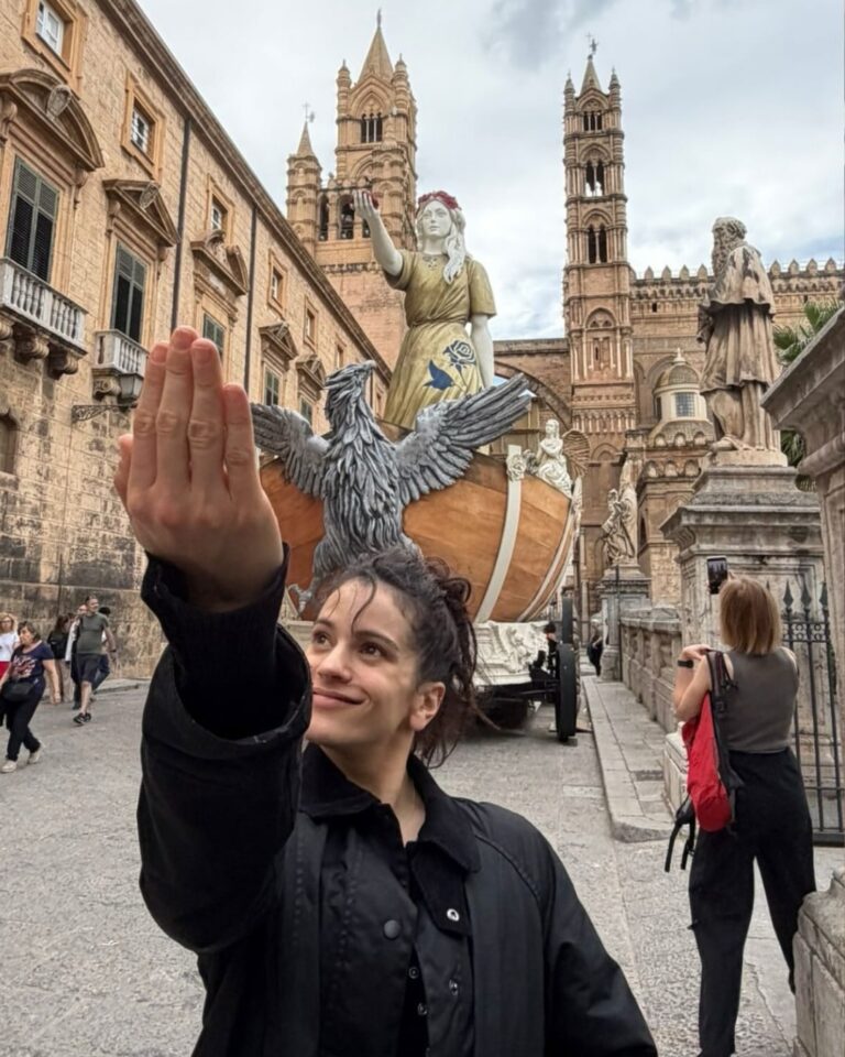 Palermo e Santa Rosalia: storie di icone pop tra sacro e profano. Dai carri trionfali ai murales