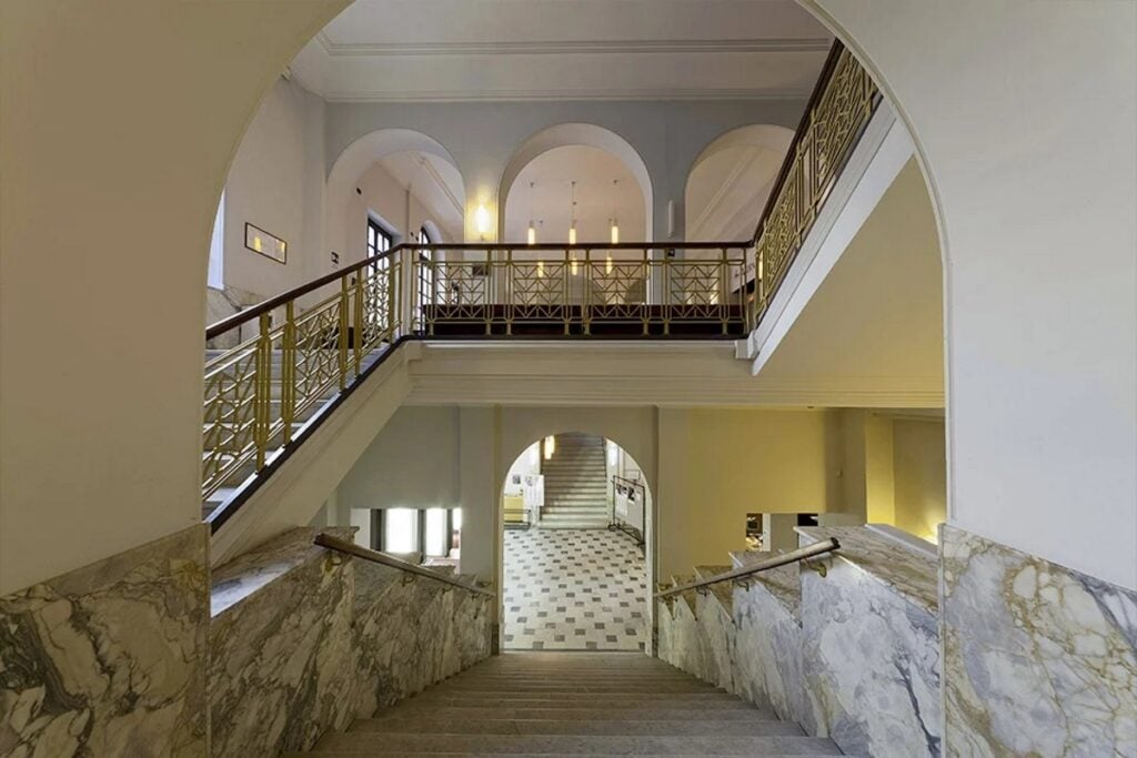 Lavoro nell'arte. Teatro ASTRA, Torino
