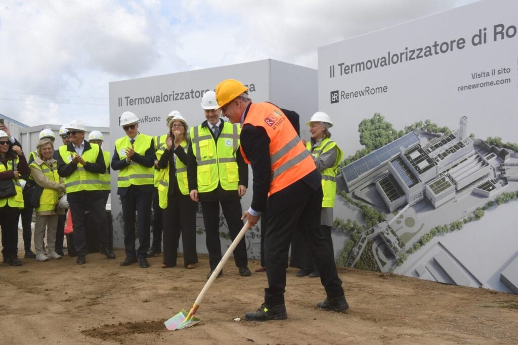 Il cantiere del termovalorizzatore di Roma fermato dai ritrovamenti archeologici? I Comitati contrari tentano la carta delle “importanti scoperte”