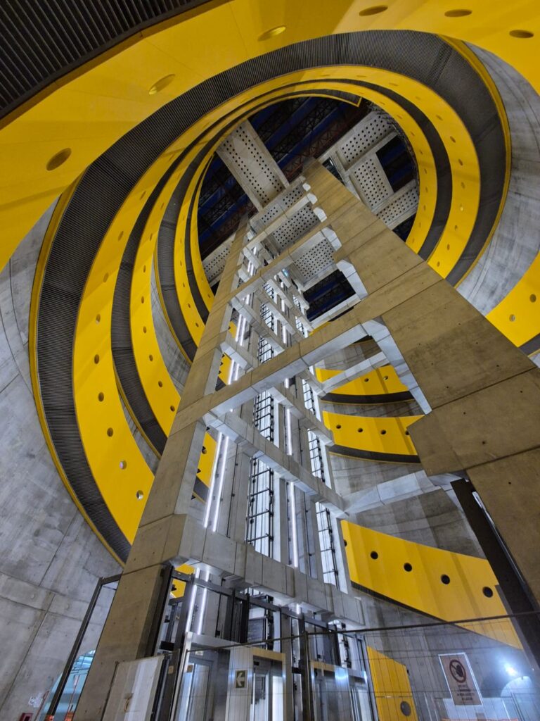 La stazione di Capodichino nella metropolitana di Napoli. Webuild Image Library