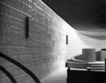 Nino Caruso, bassorilievo continuo, rivestimento con moduli in maiolica, Chiesa Evangelica, Savona, 1967