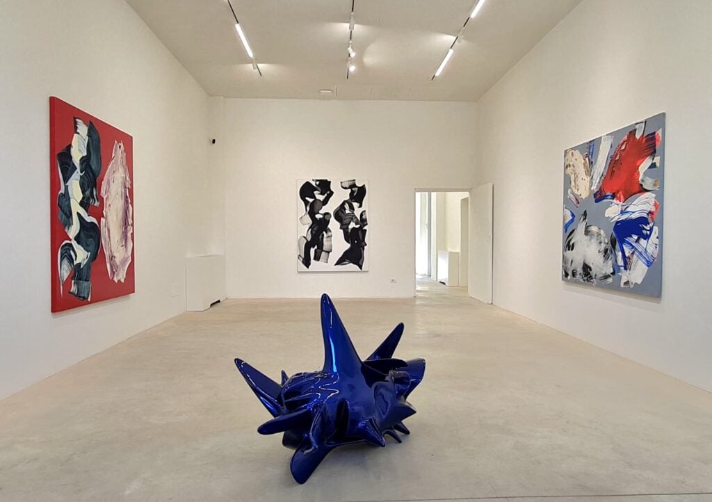 Nino Mustica, Solid Brushstokes, installation view at Scaramouche Gallery, Milano, 2026. Courtesy Scaramouche Gallery
