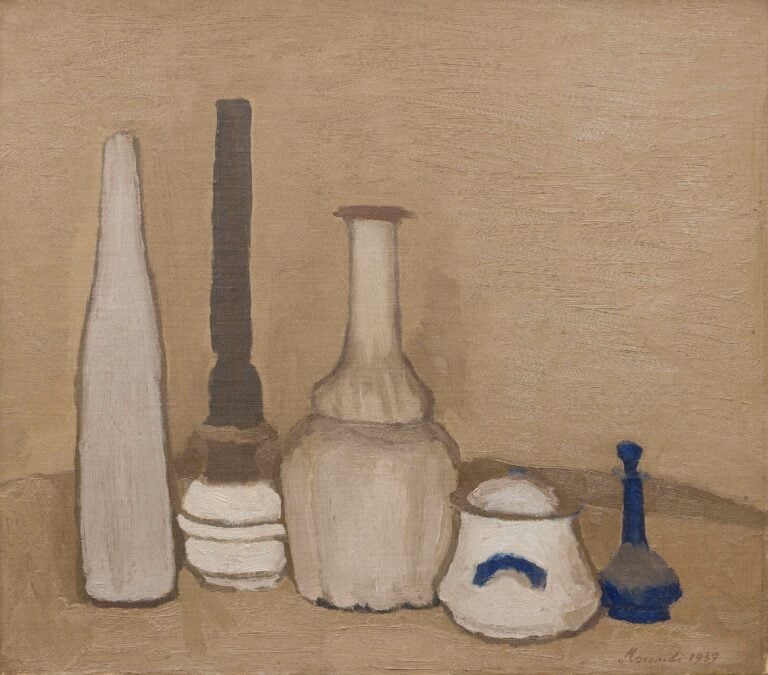 Giorgio Morandi, Natura morta, 1952 Olio su tela V.823 Museo Morandi | Settore Musei Civici Bologna | Comune di Bologna &copy; Giorgio Morandi, by SIAE 2026