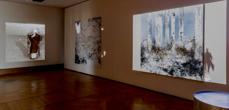 Veduta dell'installazione delle opere di Farideh Lashai @ Parasol unit and the artist