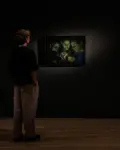 La mostra "Clair-obscur" alla Bourse de Commerce di Parigi