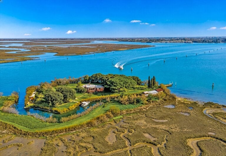 Crevan Island in Venice is for sale (Courtesy of Lionard)
