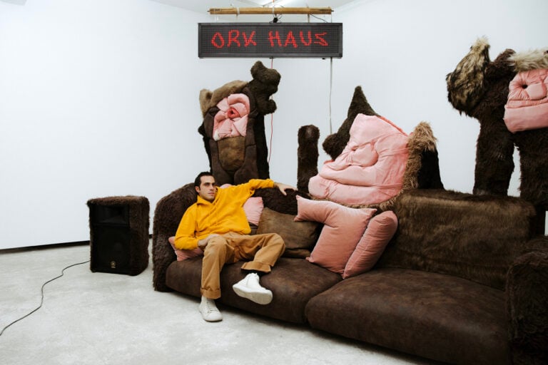 L'artista Theo Triantafyllidis. Ph. by Paris Tavitian, LIFO
