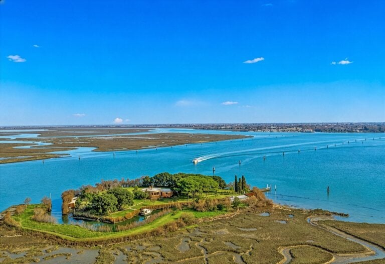 Crevan Island in Venice is for sale (Courtesy of Lionard)