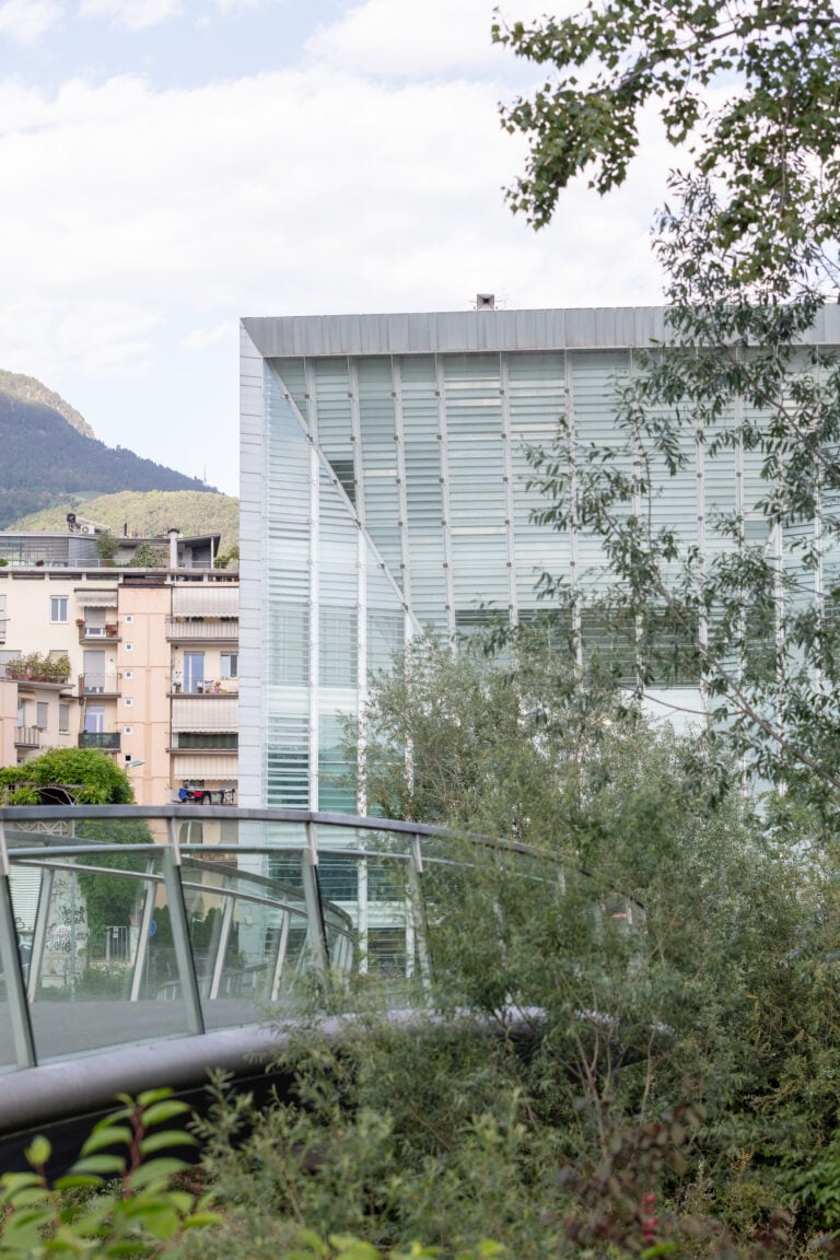 Francesco Fonassi, Gritar, No Caer. Museion, Bolzano, 2026
