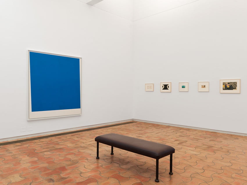 Ellsworth Kelly. Aux bords de l’eau à la Fondation Maeght à Saint-Paul-de-Vence © Ellsworth Kelly Foundation courtesy Matthew Marks Gallery. Photo © Thérèse Verrat Vincent Toussaint