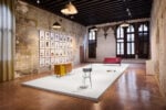 Erwin Wurm, Dreamers, Palazzo Fortuny, Venezia, Installation View