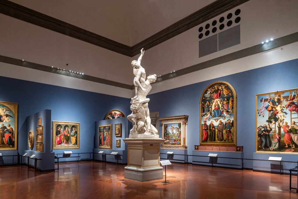 A Firenze un contest fotografico invita a raccontare i musei di notte tra la Galleria dell’Accademia e le Cappelle Medicee