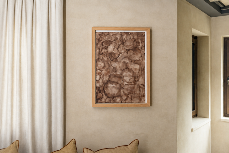 Matteo Sanna - Dal cielo alla terra, i custodi del limite, (Terre), 2026, acquarello su carta, acqua del lago Limedes, 81 x 61 cm,2