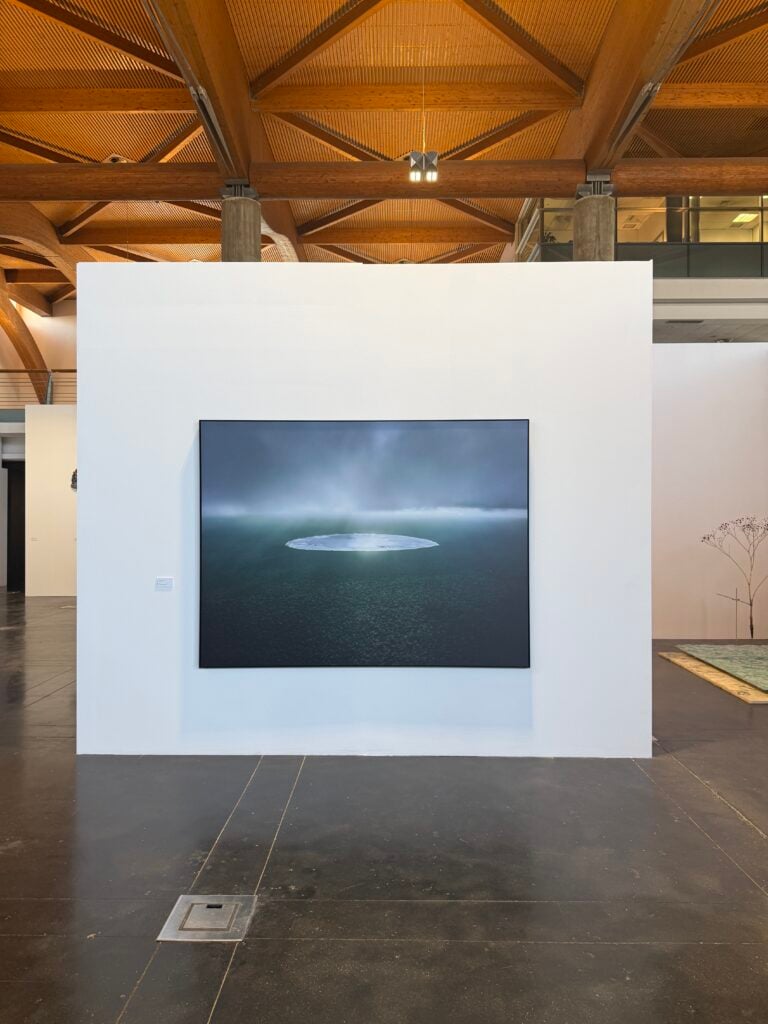 In&nbsp;Portogallo&nbsp;c&rsquo;&egrave; una biennale d&rsquo;arte&nbsp;che&nbsp;chiede&nbsp;soluzioni&nbsp;per&nbsp;la crisi idrica&nbsp;globale&nbsp;