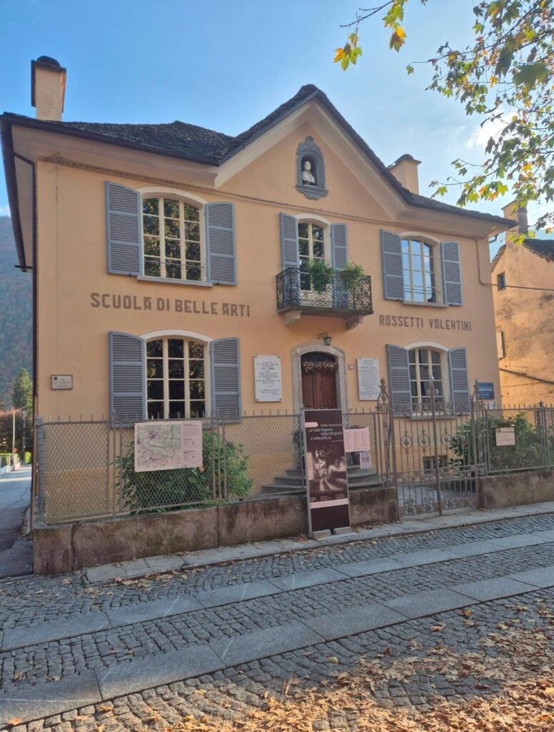 La Scuola di Belle Arti Rossetti Valentini a Santa Maria Maggiore nella Valle dei Pittori