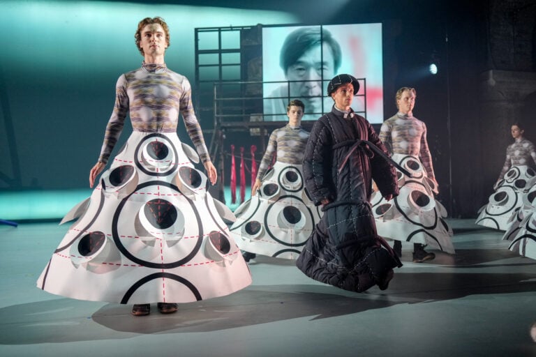 L&aacute;hppon Lost di Elle Sofe Sara, Ph. Andrea Avezz&ugrave; Courtesy La Biennale di Venezia Biennale Danza 2026