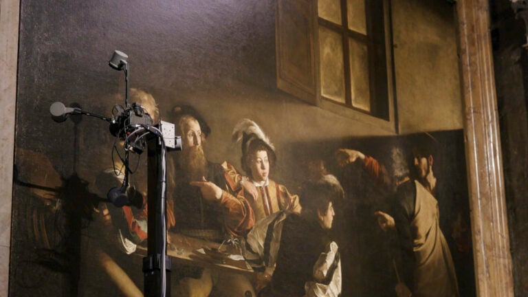 Il Selene Photometric Stereo System, sviluppato da Jorge Cano e Factum Foundation, digitalizza in 3D e a colori la Vocazione di San Matteo di Caravaggio. &copy; SideProject