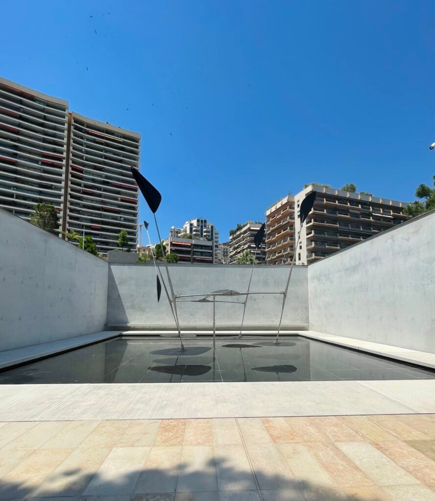 Quatre lances, Place Princesse Gabriella, Monaco,2026. Photo Valentina Riccò