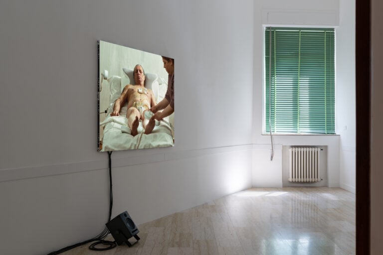 Roman Khimei e Yarema Malashchuk, installation view, Canicula, Fondazione In Between Art Film, Complesso dell'Ospedaletto, Venezia, 2026