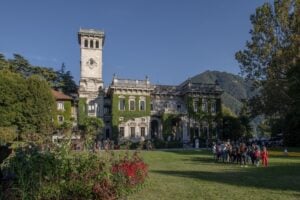 Sognare a occhi aperti tra arte e natura sul Lago di Como. Dialogo con l’artista Luigi Serafini ospite a Orticolario 2026