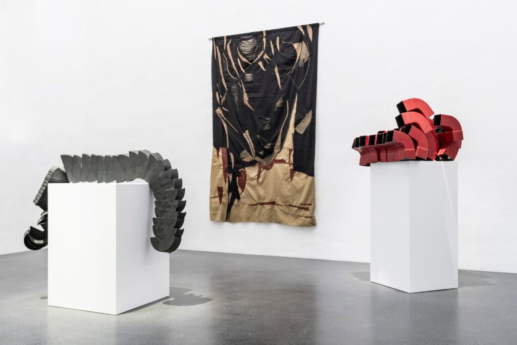 Mariuccia Secol Unraveling, Installation view, Muzeum Such, 2026. Crediti Muzeum Susch, Art Stations Foundation; ph.Federico Sette