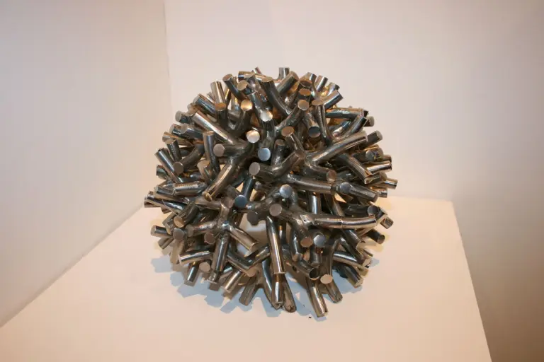 Opere nelle scorse edizioni di Milano Scultura