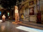 La mostra di Thomas Houseago alla Chiesa di San Vittore e Quaranta Martiri a Milano. Foto di Massimiliano Tonelli