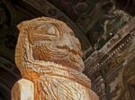 La mostra di Thomas Houseago alla Chiesa di San Vittore e Quaranta Martiri a Milano. Foto di Massimiliano Tonelli