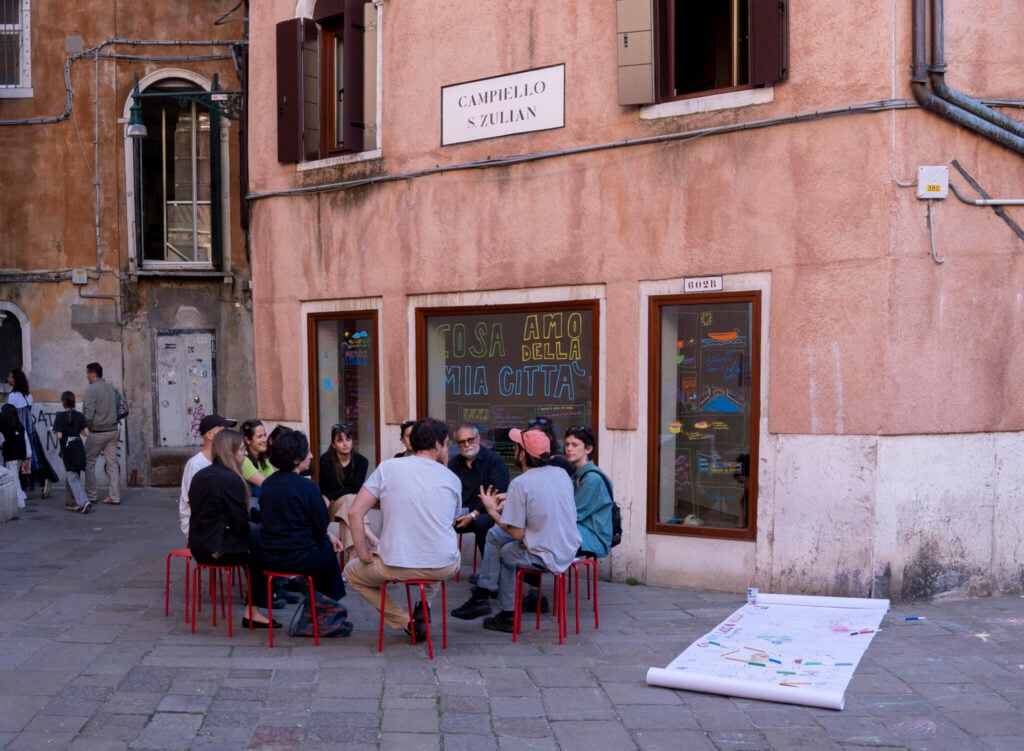 Dieci spazi indipendenti europei si riuniscono in Piemonte per ripensare il modo di fare mostre