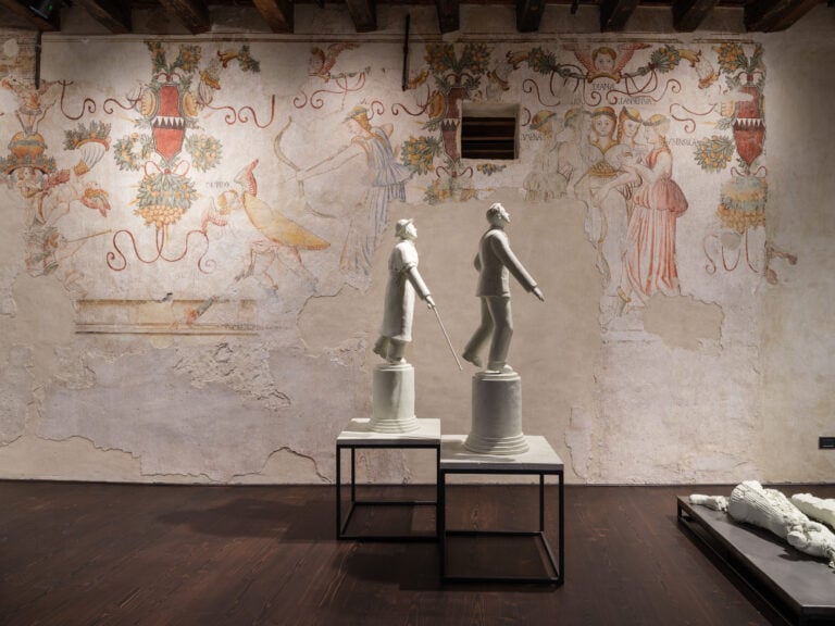 Grisha Bruskin, In bilico, installation view. Photo Andrea Avezz&ugrave;