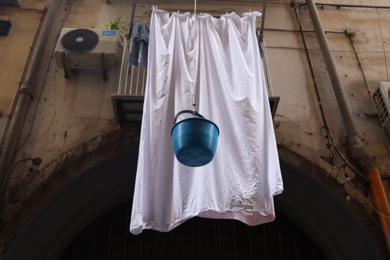 Spazio/Circo Fotografie realizzate all'interno della residenza Spazio/Circo, progetto sostenuto da Strategia Fotografia 2025, promosso dalla Direzione Generale Creativit&agrave; Contemporanea del Ministero della Cultura Autori (Studio KENE): Fausto Angel Alvarez Peralta, April Jael Avila, Aurelio Bonifazi, Valentina Catino, Gurpreet Singh. Courtesy Fondazione Beta