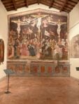 Affresco della Crocefissione nella Sala della Confraternita