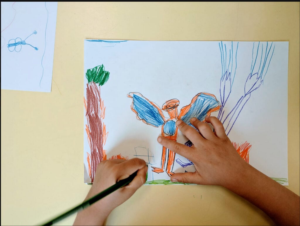 Nel quartiere Mirafiori di Torino un rifugio antiaereo ospita l'arte contemporanea realizzata da anziani e bambini