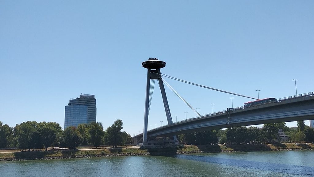 Reportage dalla Slovacchia: il ponte UFO di Bratislava