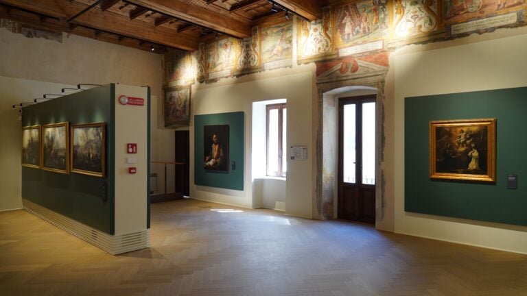 Polo Culturale BPER - L&rsquo;Aquila Immagini di allestimento, Mostra permanente &ldquo;Scrigno di memorie. Paesaggi, colori e tradizione: cinque secoli di arte del Meridione&rdquo;, Credito fotografico: Davide Pennacchi