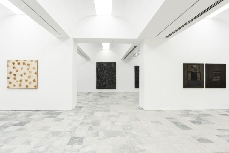 La mostra di Xhevdet Xhava alla Galleria Nazionale del Kosovo