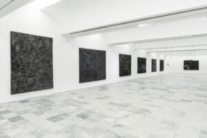 Il più importante museo di Prishtina dedica una grande mostra a un pioniere del modernismo