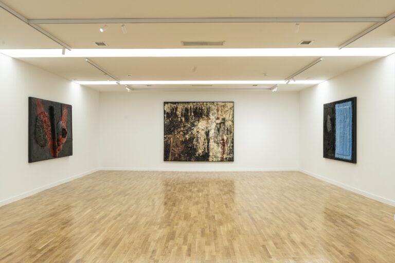 La mostra di Xhevdet Xhava alla Galleria Nazionale del Kosovo