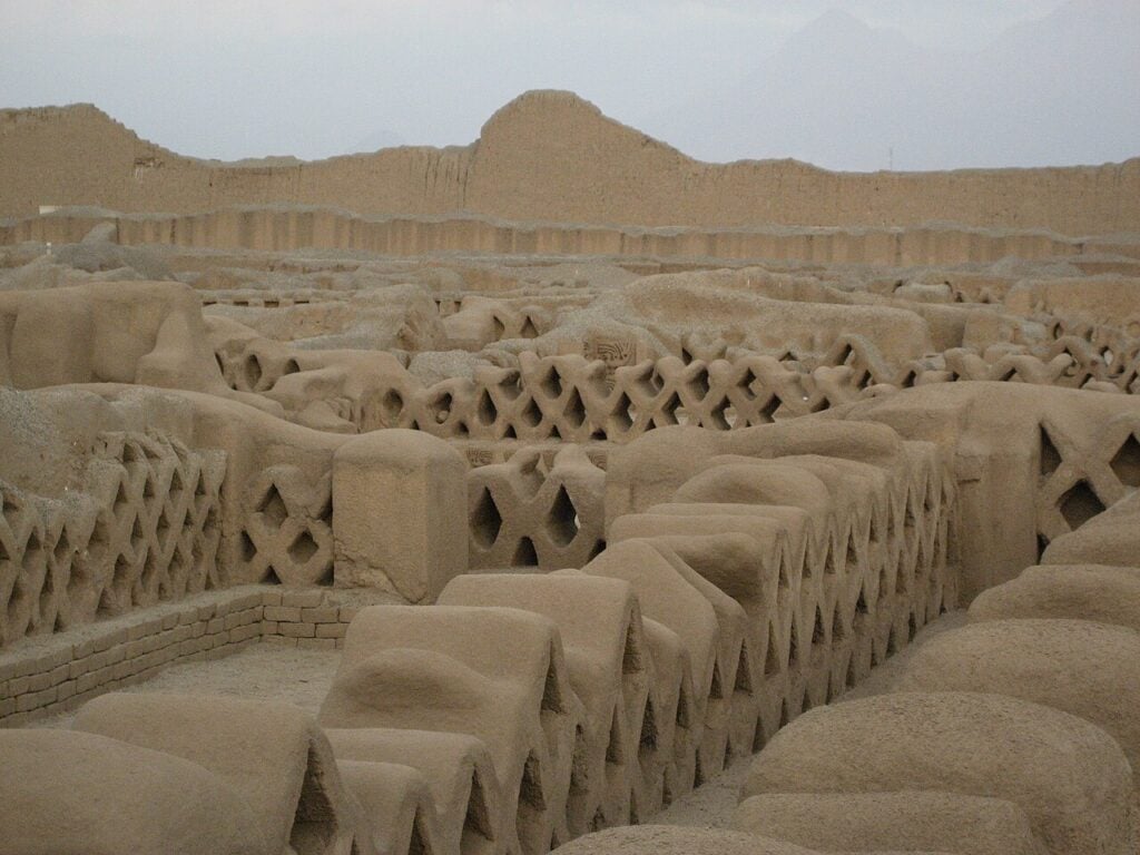 Nuove scoperte archeologiche in Italia e nel mondo. Dai fulmini sacri per i Romani al mausoleo peruviano del regno Chimù